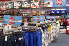 what's hot this summer at modell's?